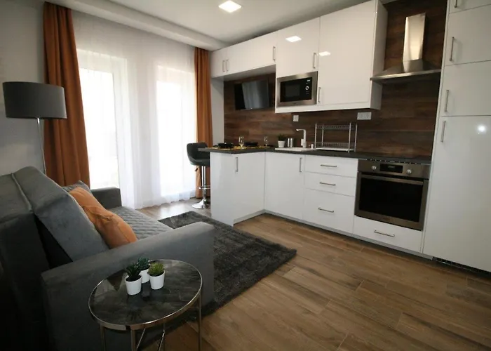 True Gem At The Airport By Newave Apartament