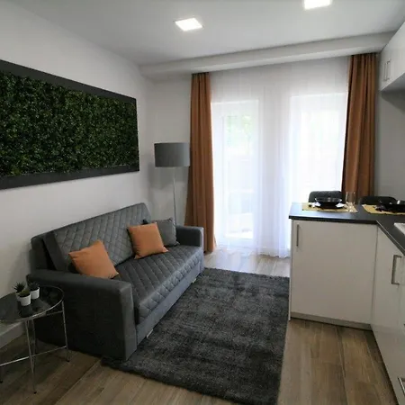 True Gem At The Airport By Nw Apartment Budapest