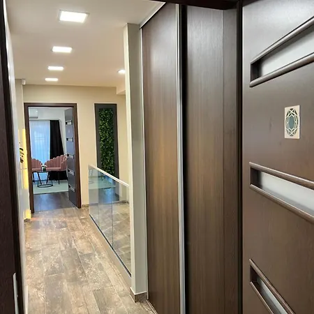 Apartment True Gem At The Airport By Nw *