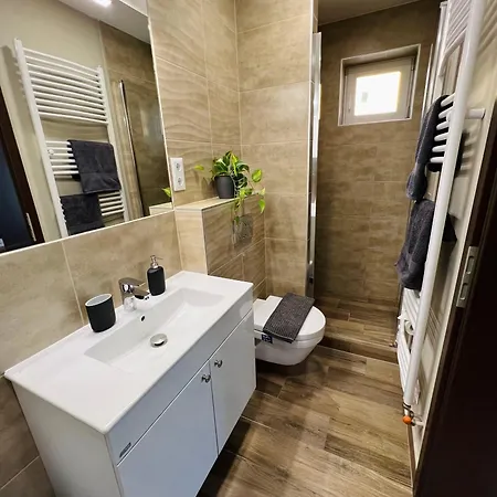 Apartment True Gem At The Airport By Nw *