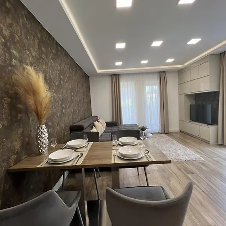 True Gem At The Airport By Newave Apartment