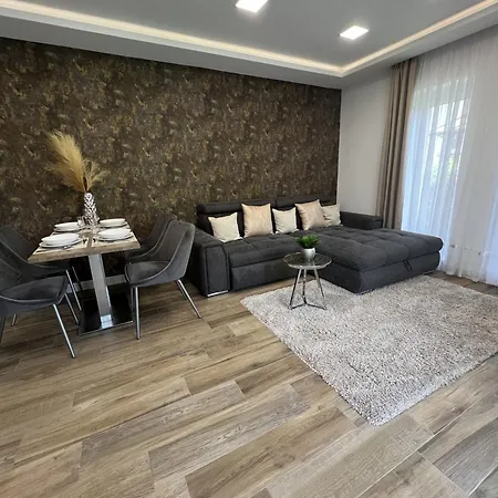 Apartment True Gem At The Airport By Newave Budapest